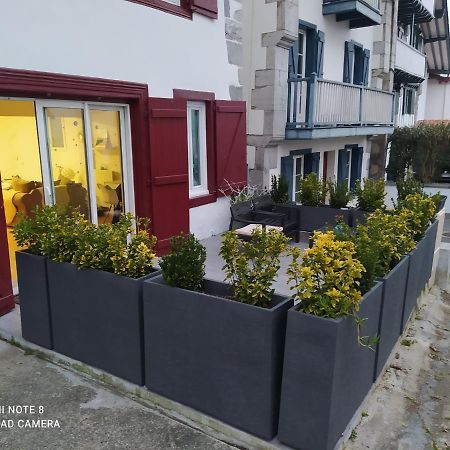 Appartement Rez De Chaussee 2 Chambres Avec Terrasse Cambo-les-Bains Dış mekan fotoğraf