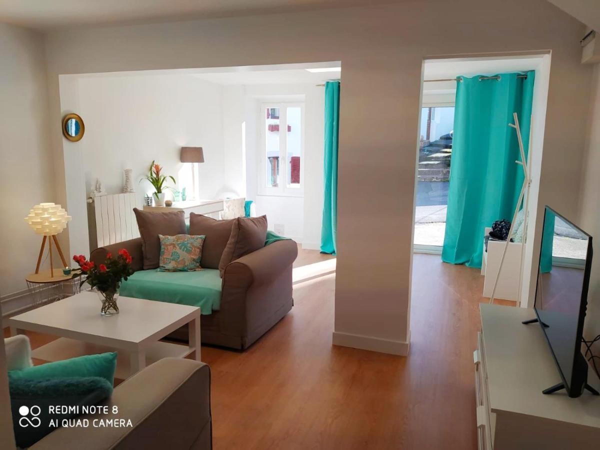 Appartement Rez De Chaussee 2 Chambres Avec Terrasse Cambo-les-Bains Dış mekan fotoğraf